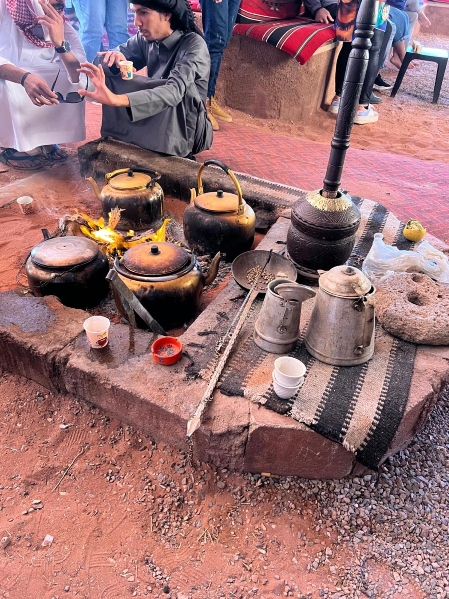 Wadi Rum Rose Luxury Camp Exterior photo