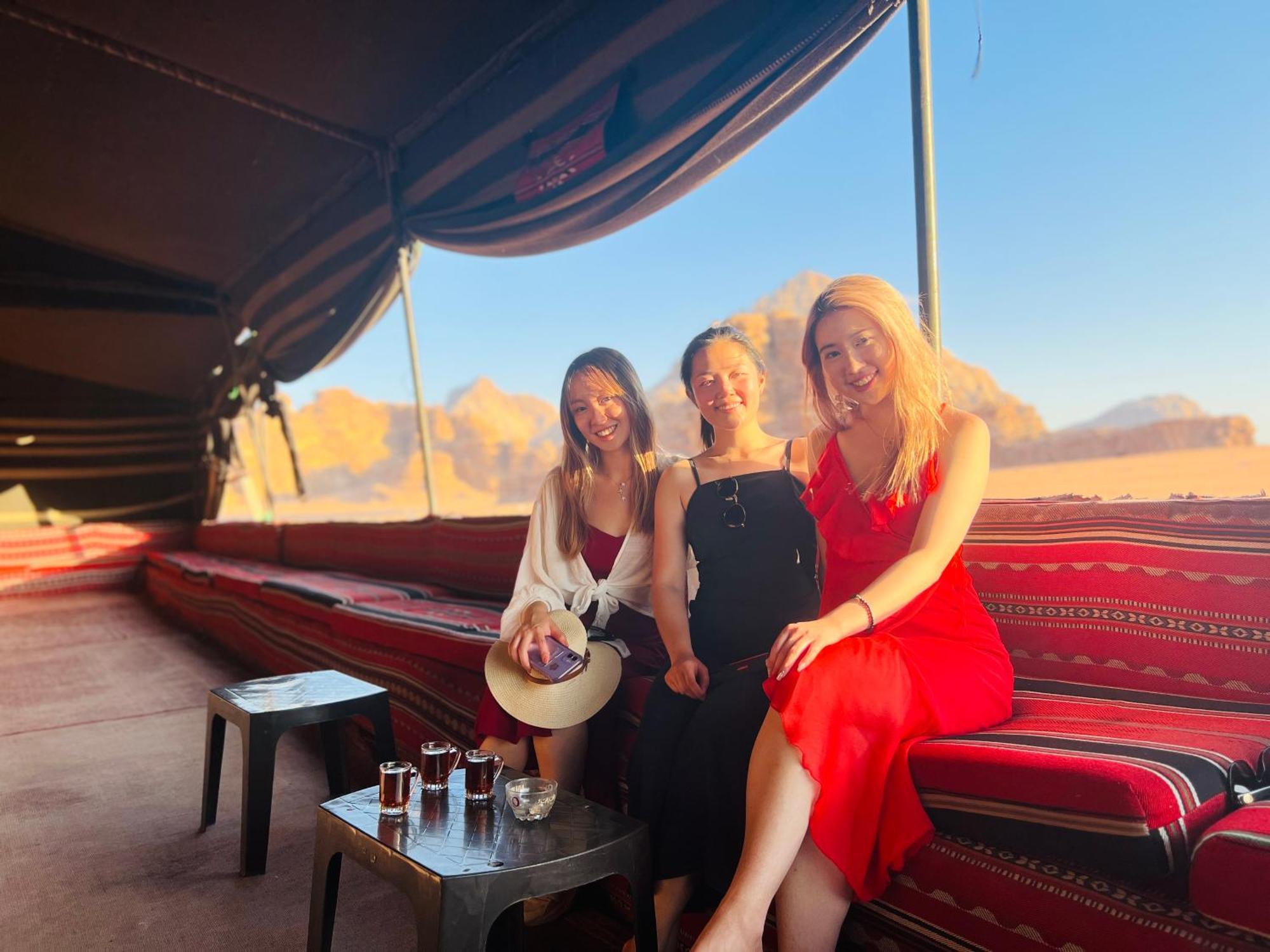Wadi Rum Rose Luxury Camp Exterior photo